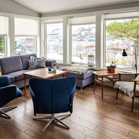 Gorgeous In Revsnes With Wifi Holiday home *